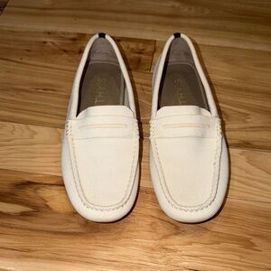 Rothy’s Stylish Cream Driving Loafers size 8.5